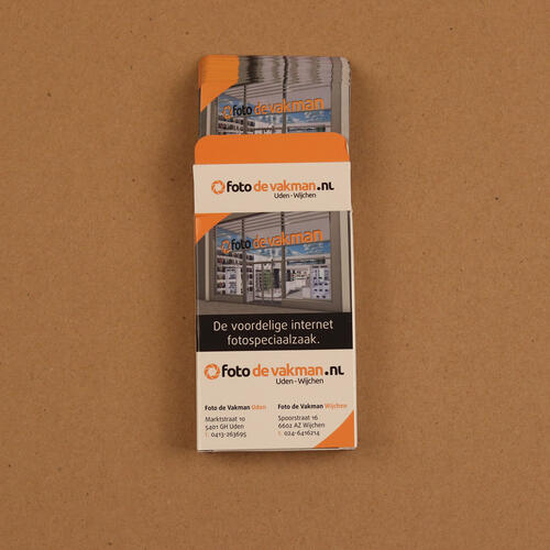 Custom bridge-size playing cards — narrower deck for games with full hands Custom bridge-size playing cards — narrower deck for games with full hands